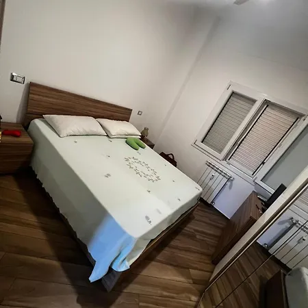 公寓 Nathan House, Tuscolana
